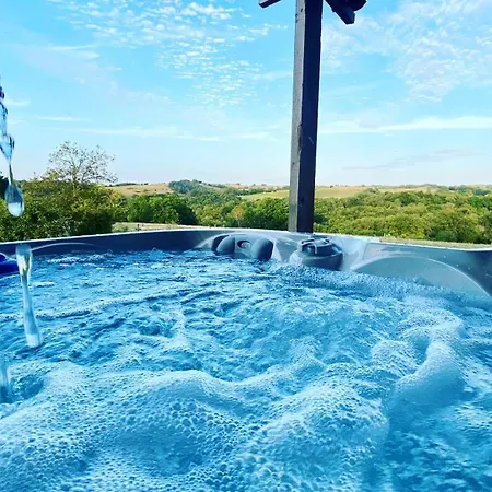 Holiday home La Bouriote - L'etable *